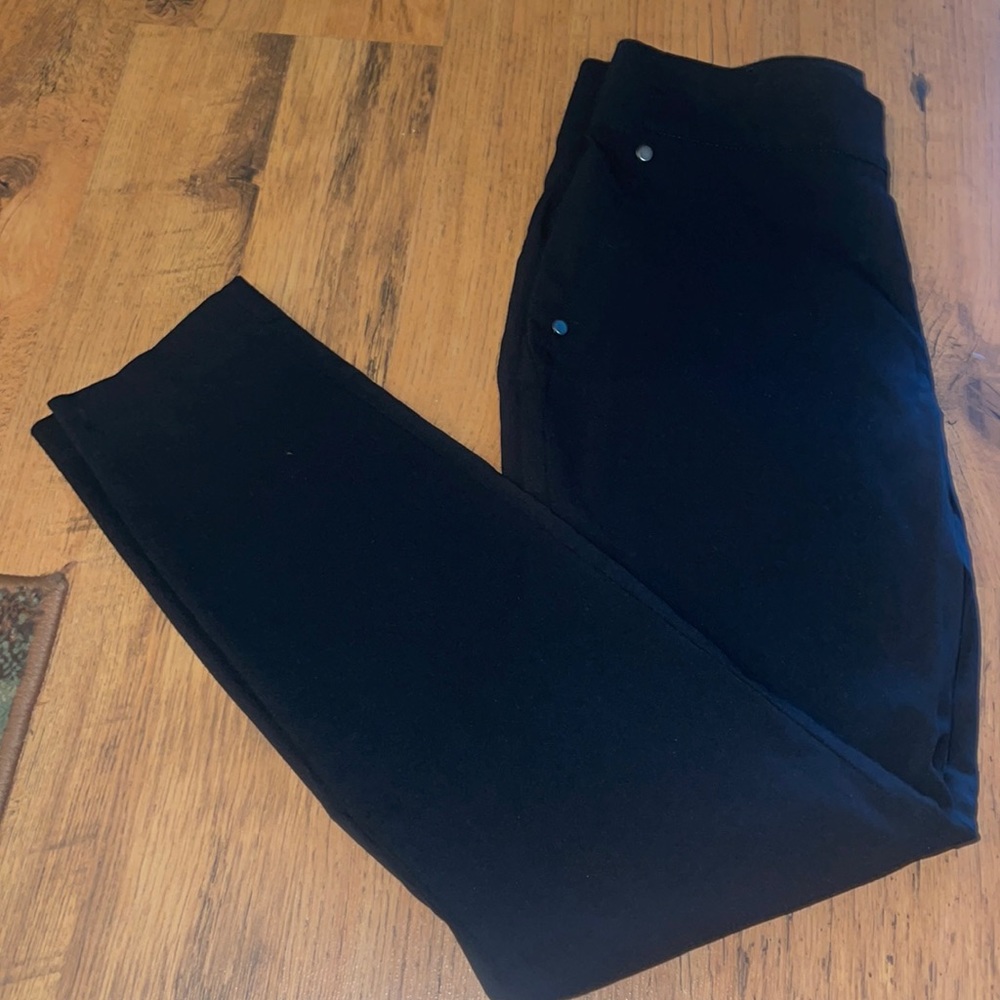Maurice’s dress pants
